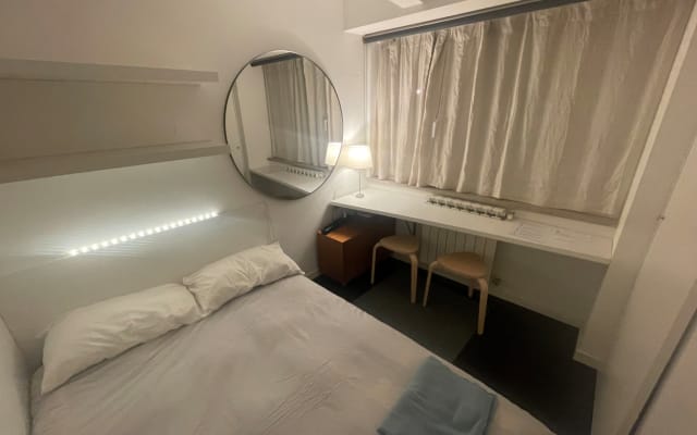 Kleines Zimmer in zweistöckiger Wohnung mit Terrasse mit Meerblick