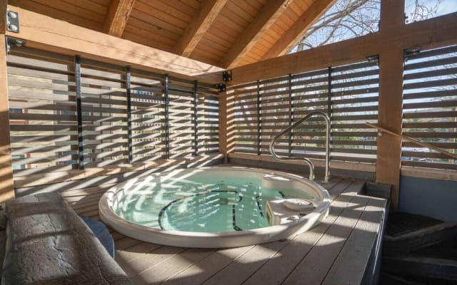 Ski Mountain Condo cama King, dos bañeras de hidromasaje, piscina, en la ruta de autobús gratuito - Foto 13