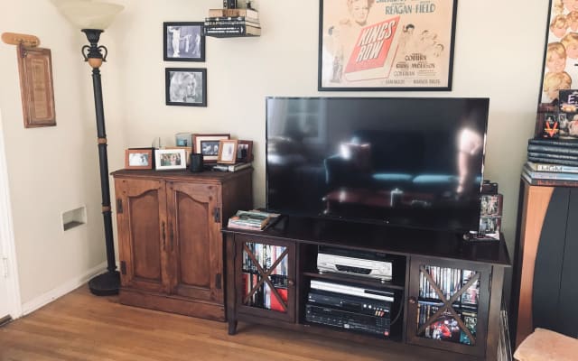 Shared Bungalow in Santa Monica! - Picture 13