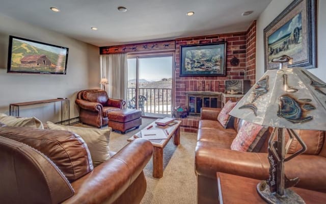 Bear Claw 516 - Ski-in Ski-out Condo !