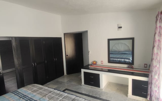 Geräumige Villa nur 5 Minuten vom Strand entfernt mit Pool und...