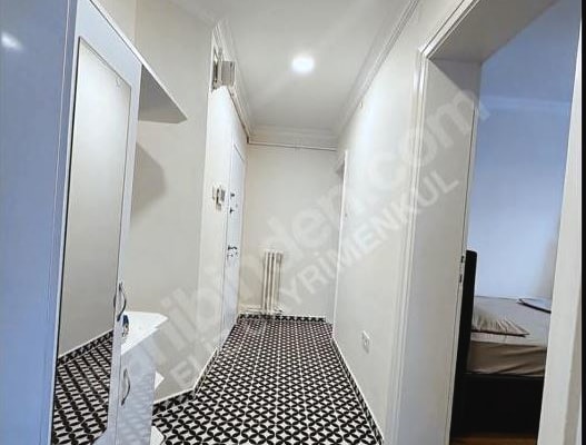 Gemütliches Zimmer im Herzen von Nishantashi