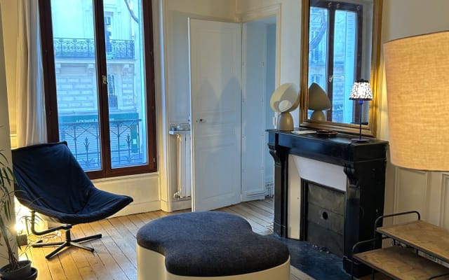 Beautiful 2-room apartment Paris 19ème Buttes-Chaumont