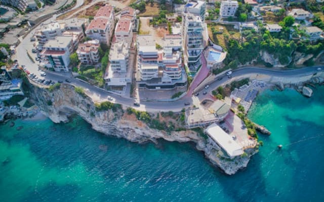 Benvenuti nel vostro rifugio ideale a Valona, nella Riviera Albanese!