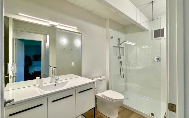 Il vostro rifugio privato in collina, vista sul tramonto, piscina