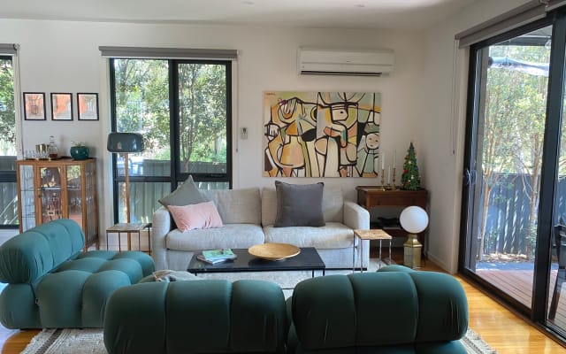 Juan eduardo's listing on misterb&b - Shared Lounge Area