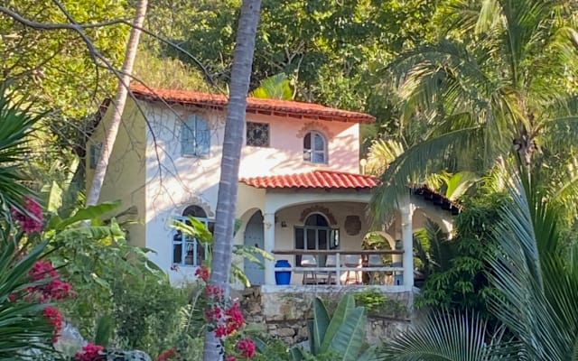 Colomitos Jungle Casita