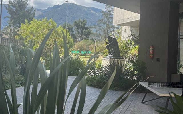 Federicos Inserat auf misterb&b - Entrada al edificio, mesa de ping pong 