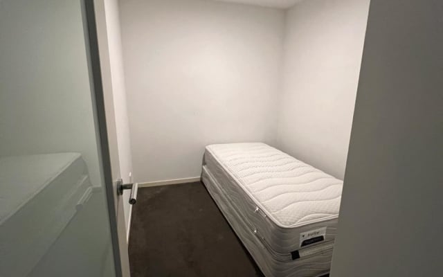 single bedroom near CBD