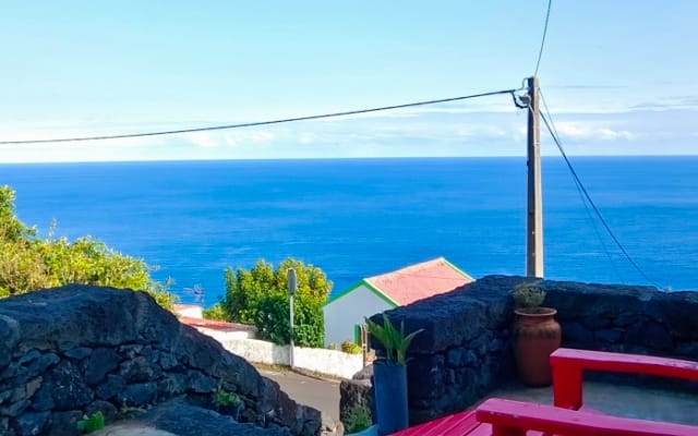 Peaceful house with amazing ocean view
