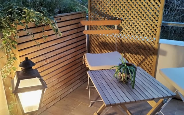Appartement dans résidence calme avec terrasse et terrain de tennis