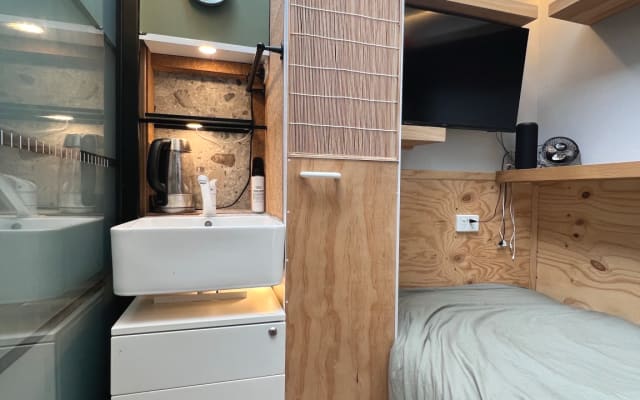 City Garden - Tiny Cabin