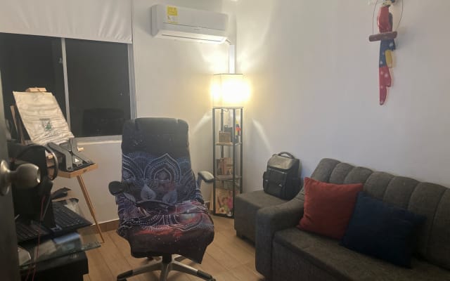 Room for rent with private bathroom in Santa Marta, Colombia.
- copiar 01