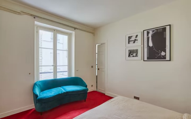 Charming 1BR rue des Martyrs - Picture 2
