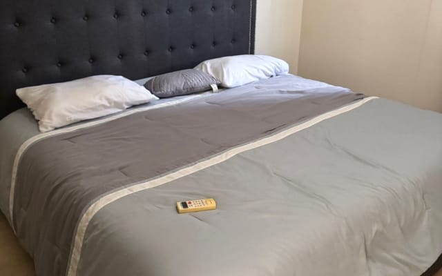 Maison avec sécurité 24/7, proche du centre-ville, de la 5ème avenue...