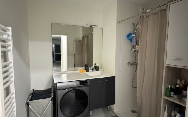 Cosy room near Toulouse with friendly host and local tips