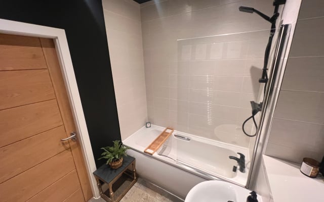 Doppelzimmer mit eigenem Bad in Ancoats, MCR Centre