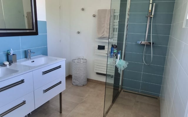Chambre privée dans une Villa proche du Centre