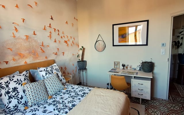 Geräumiges Zimmer in einem bürgerlichen Haus aus den 1930er Jahren. - Foto 10