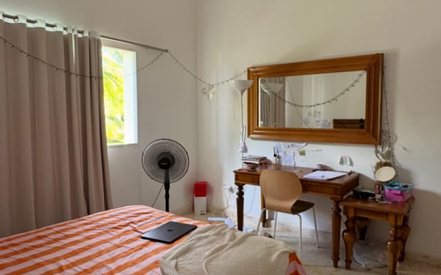 Impresionante habitación privada en una comunidad de villas de lujo