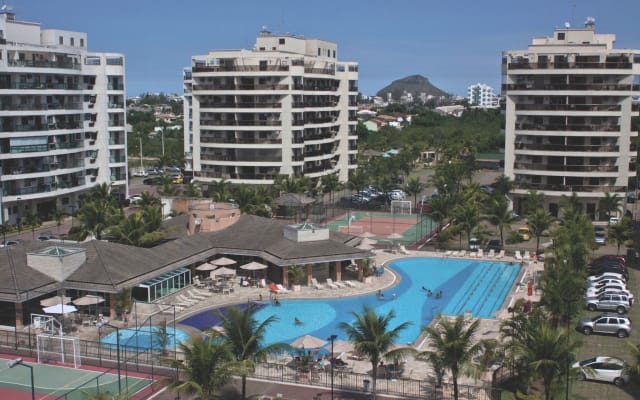 Appartamento a Recreio vicino alla spiaggia con club privato.