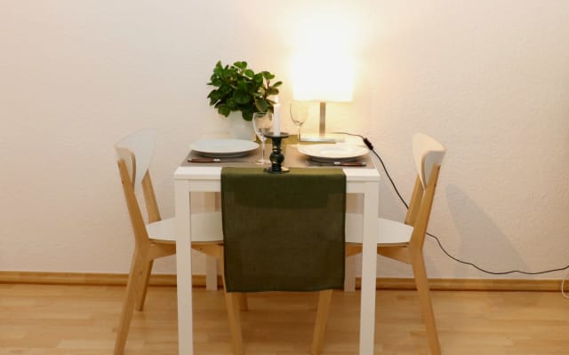 Bright and cozy apartment near the historic old town - Picture 9