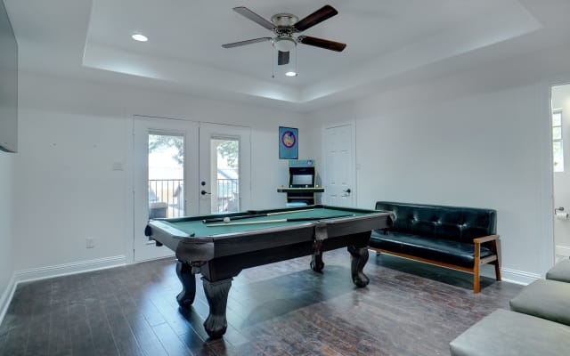Stunning 5br 4ba Near DFW LOVE with Pool, Hot Tub, Game Room, Outdoor  - Picture 3