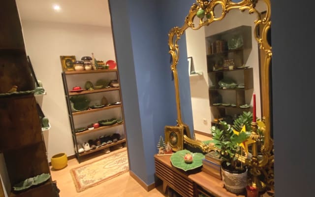 Chambre double dans un appartement naturiste