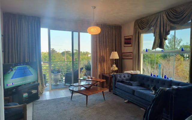 A poucos passos da Wilton Drive!