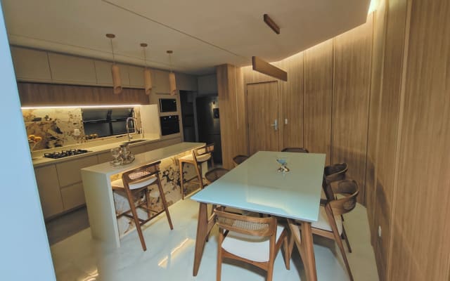 quarto bem localizado