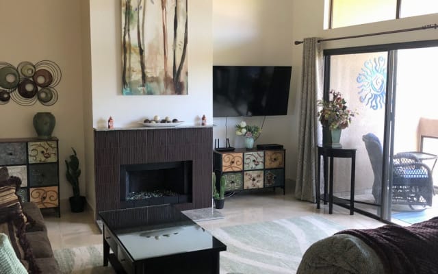 Apartamento de lujo recién renovado: A pie del centro.