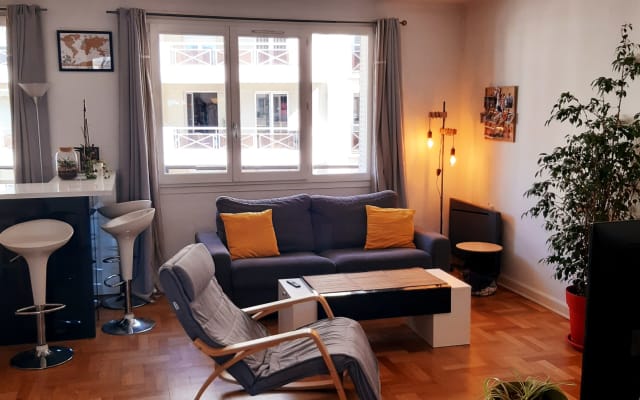 Spacious modern apartment near Part Dieu - Picture 2