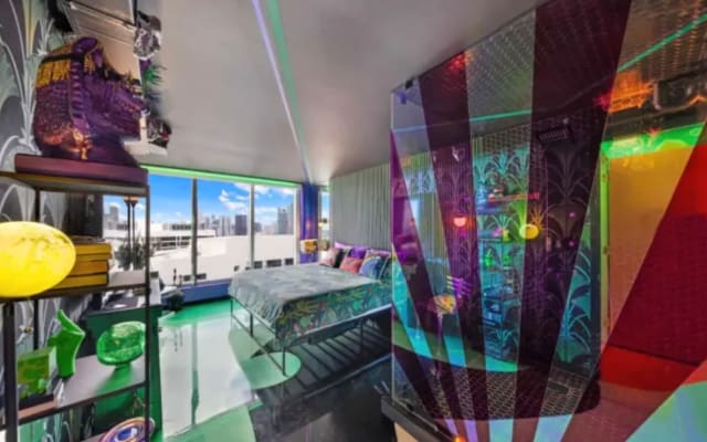 MAGIQUE MIAMI DISCO CLOUD CONDO.  LA MEILLEURE VUE DE LA VILLE !