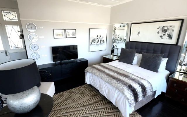 Penthouse Studio Apartment A with Sea View