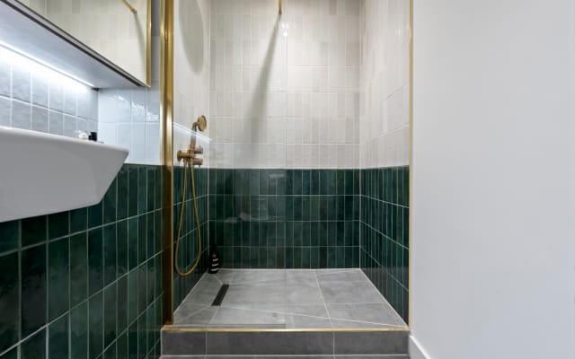 Signature Suite- City Centre, Canal View, Pool Table, Netflix Sleeps 7 - Picture 16