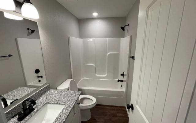 Beautiful apartment and a very suite place to stay