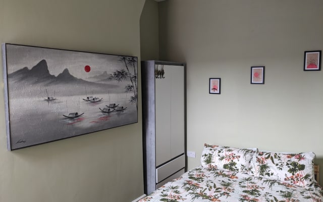 Quarto acolhedor, limpo e moderno perto do Sefton Park