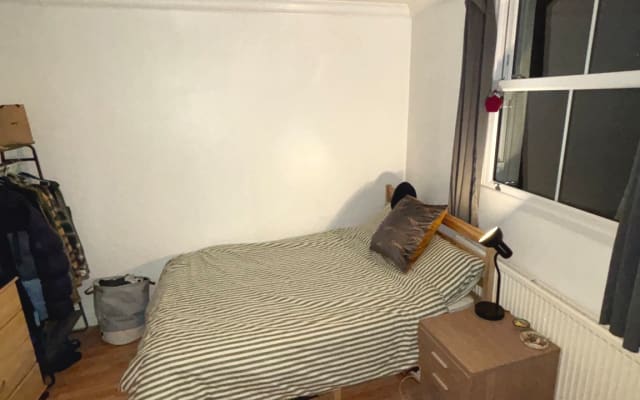 Cosy apartment, close to the tube, private bedroom!!