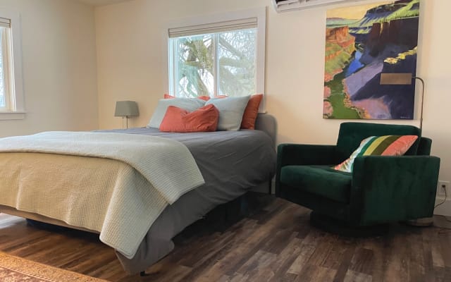 Mount Adams Camp House Retreat