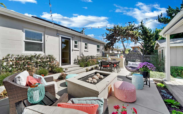 Hidden Gem 3 bedroom with separate WFH space and container home