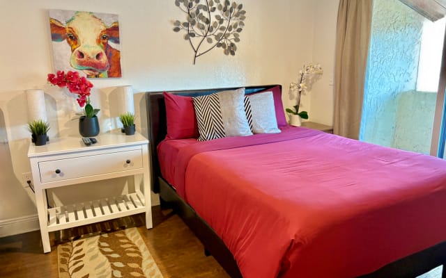 Amazing Villa - Near Convention Center, Universal Studios & Disney! - Picture 4