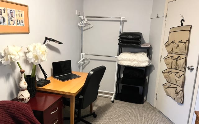 Deux chambres + salle de bain privée. Près de l'Université de Guelph