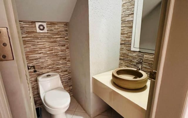 Beach House In Zona Hotelera with Pool - Picture 19