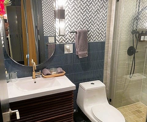 North Suite - Cozy King Suite in Wilton Manors Walk to the Drive