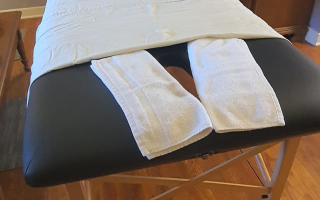 Quarto privado confortável numa casa perto da praia