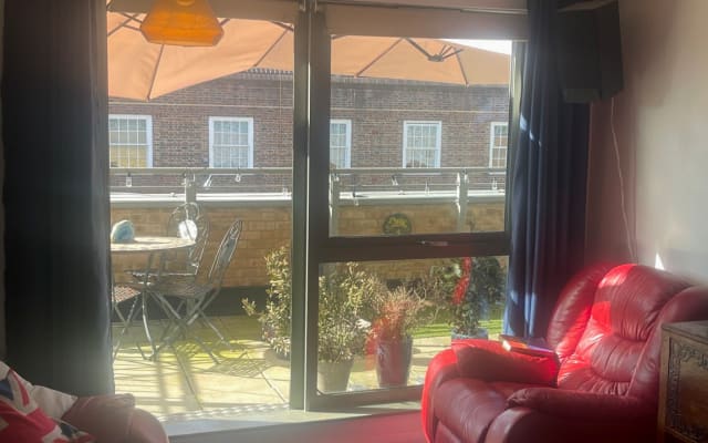 Private room, empire size bed, large apartment with huge terrace.