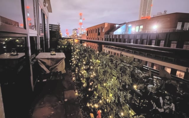 Suite attico di lusso e balcone privato