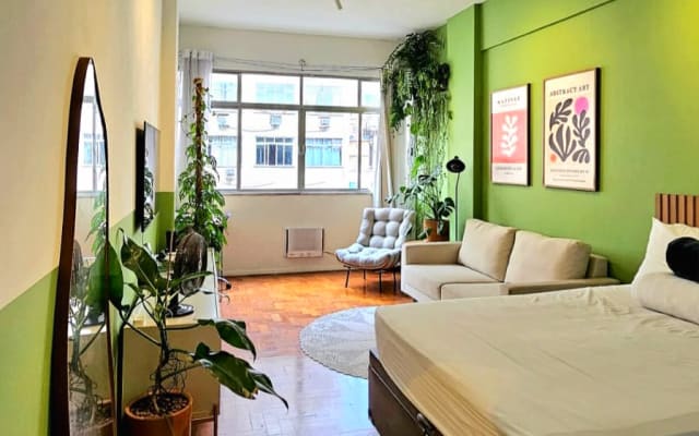 Gemütlichkeit an der Copacabana: Schöne Wohnung 50 Meter vom Strand...