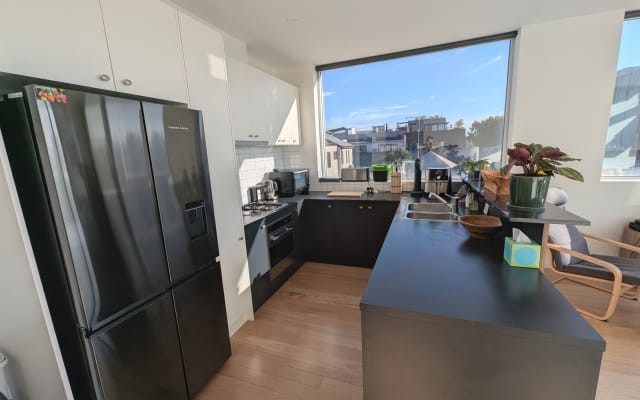 Bright and comfortable townhouse in vibrant Fitzroy