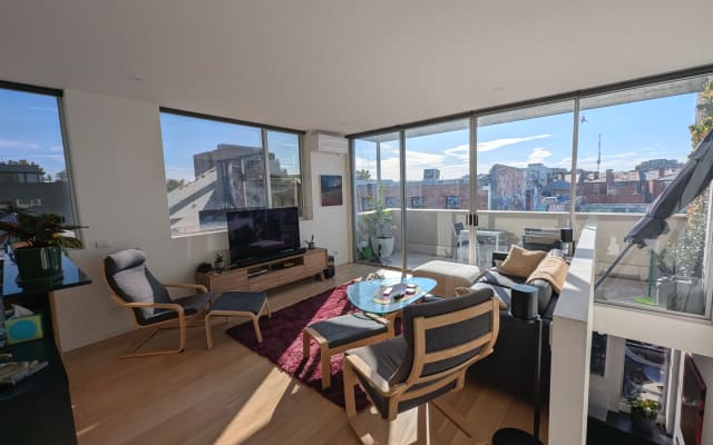 Bright and comfortable townhouse in vibrant Fitzroy